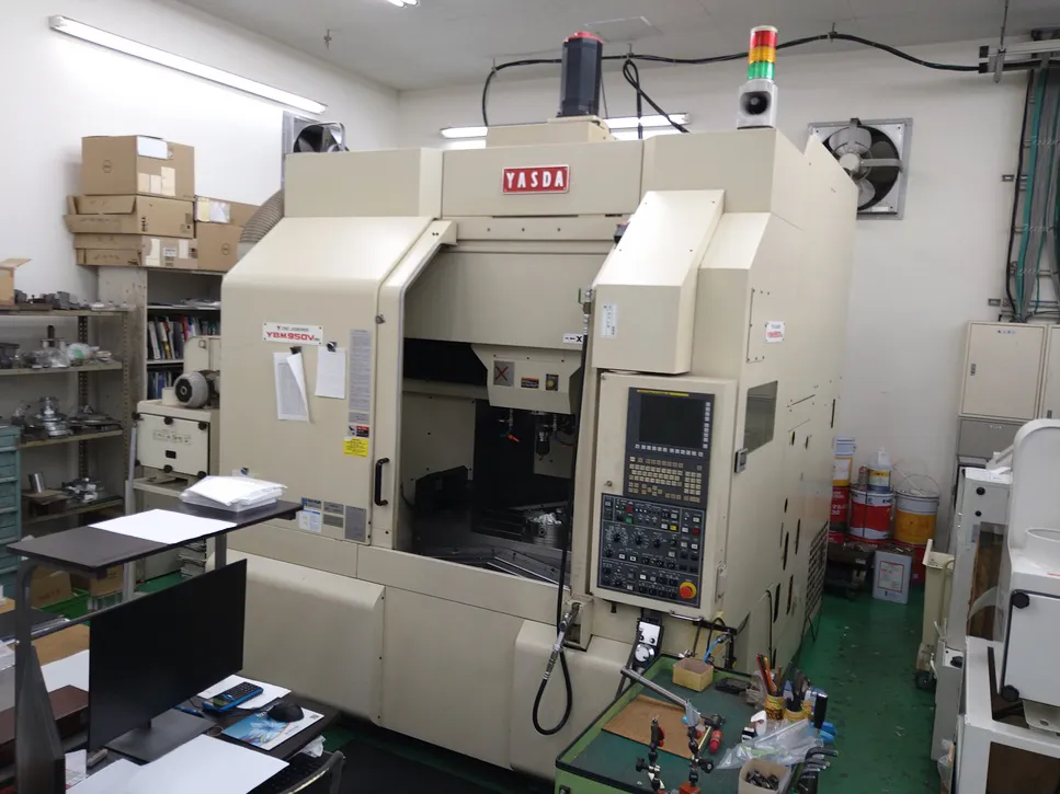 立型CNCジグボーラー YBM-950V VerⅢ｜安田工業
